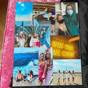 Selling custom frames 💕